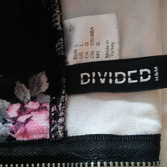 Divided by H&M super cute midi skirt - Picture 3 of 3